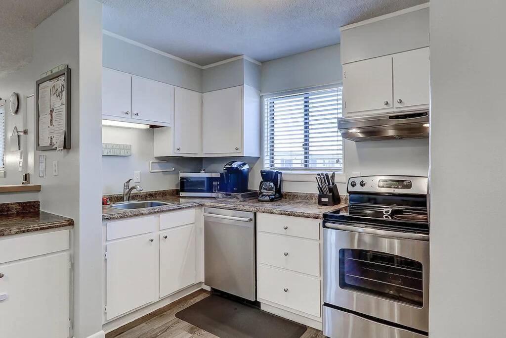 Resort Breeze- 2 Bedroom Pools, Hot Tub, Tennis, Beach Hilton Head Island Esterno foto